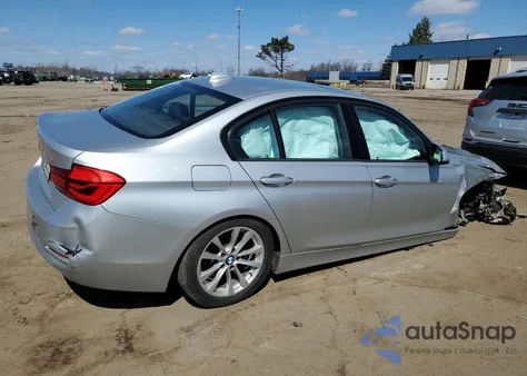 2016 BMW 320 Xi z USA, uszkodzony, nr VIN WBA8A3C50GK551307